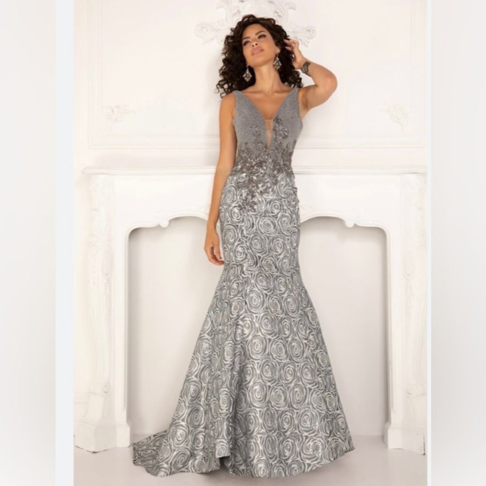 NEW Lucci Lu style 1145 silver glitter beaded Jacquard maxi formal prom gown 16